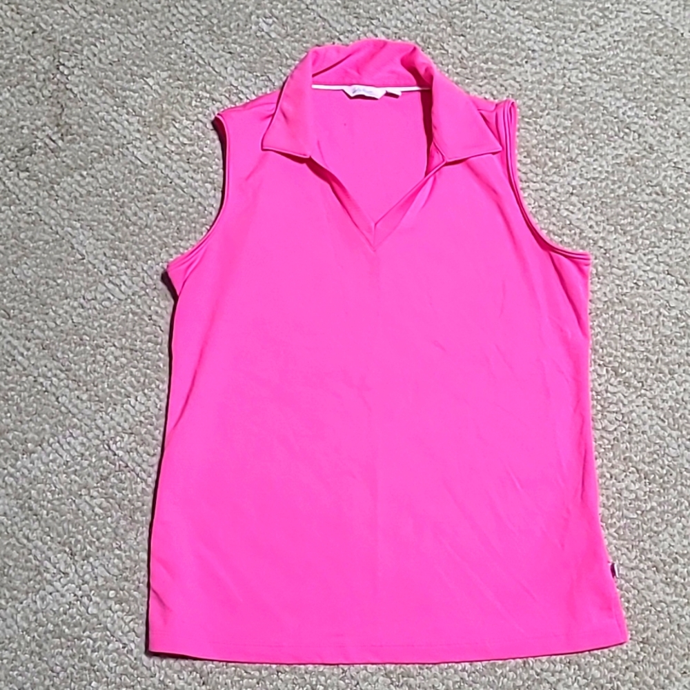 Lady Hagan golf tank